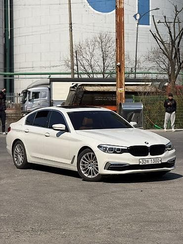 BMW 5 series: 2020 г., 2 л, Автомат, Бензин, Седан at lalafo.kg BMW 5 series: 2020 г., 2 л, Автомат, Бензин, Седан