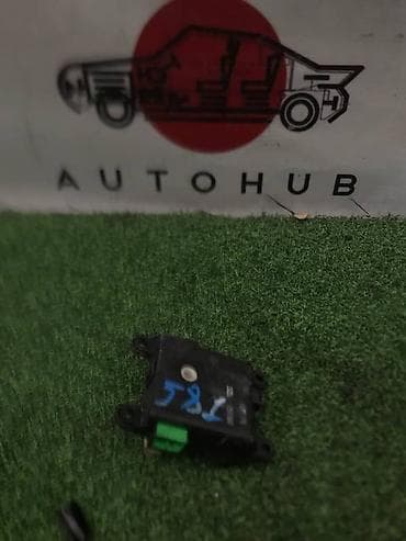 Сервопривод печки HONDA civic EU1 1500 2002 (б/у) ЭЛЕКТРОНИКА - #блок at lalafo.kg Сервопривод печки HONDA civic EU1 1500 2002 (б/у) ЭЛЕКТРОНИКА - #блок