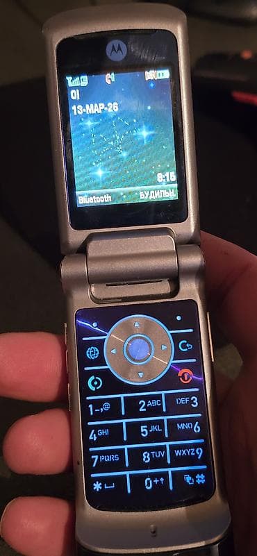 Motorola Flipout, Б/у, < 2 ГБ, 1 SIM at lalafo.kg Motorola Flipout, Б/у, < 2 ГБ, 1 SIM