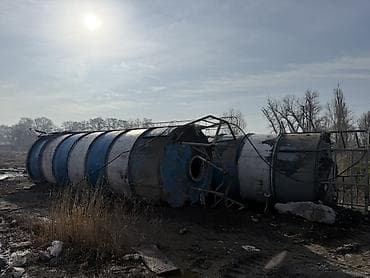 Цена за две бочки Металлические цилиндрические емкости at lalafo.kg Цена за две бочки Металлические цилиндрические емкости