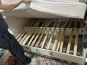 Унаа түрүндөгү керебеттер: Кровать с матрасом. самовывоз Особенности: - Размер спального места lalafo.kg да — 1 Унаа түрүндөгү керебеттер: Кровать с матрасом. самовывоз Особенности: - Размер спального места — 1