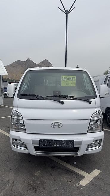 Hyundai Porter II — компактный бортовой грузовик Ключевые at lalafo.kg Hyundai Porter II — компактный бортовой грузовик Ключевые