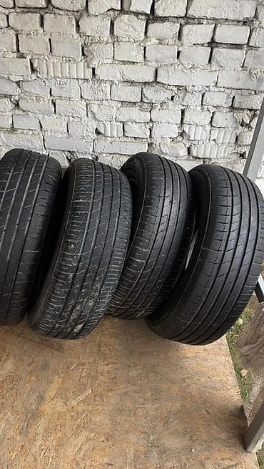 Комплект летних шин 205/65 R16 - Размер: 205/65 R16 (видно на at lalafo.kg Комплект летних шин 205/65 R16 - Размер: 205/65 R16 (видно на