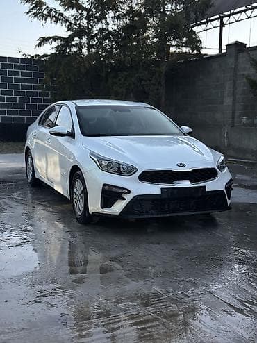 Kia K3: 2019 г., 1.6 л, Автомат, Бензин, Седан at lalafo.kg Kia K3: 2019 г., 1.6 л, Автомат, Бензин, Седан