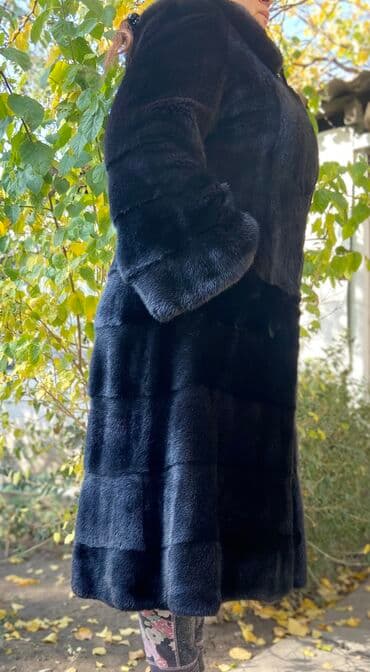 Продаю шубу норка в отличном состоянии, мех финский цвет -чёрный at lalafo.kg Продаю шубу норка в отличном состоянии, мех финский цвет -чёрный