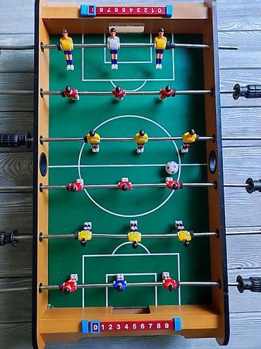 Продается настольная игра "Футбол" В хорошем состоянии Цена 2000 сом at lalafo.kg Продается настольная игра "Футбол" В хорошем состоянии Цена 2000 сом