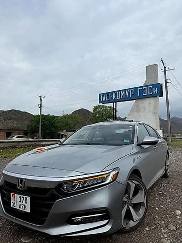 Honda Accord: 2019 г., 2 л, Автомат, Гибрид, Седан at lalafo.kg Honda Accord: 2019 г., 2 л, Автомат, Гибрид, Седан