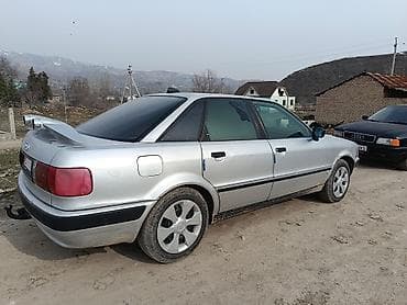 Audi 80: 1992 г., 2 л, Механика, Бензин, Седан at lalafo.kg Audi 80: 1992 г., 2 л, Механика, Бензин, Седан