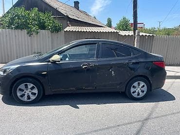 Hyundai Solaris: 2016 г., 1.6 л, Автомат, Седан at lalafo.kg Hyundai Solaris: 2016 г., 1.6 л, Автомат, Седан