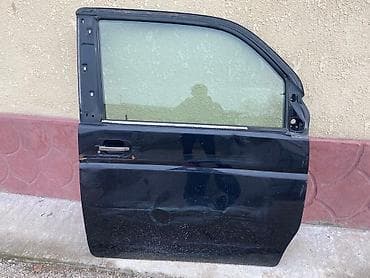 Дверь Передняя правая Honda, Б/у, Оригинал at lalafo.kg Дверь Передняя правая Honda, Б/у, Оригинал