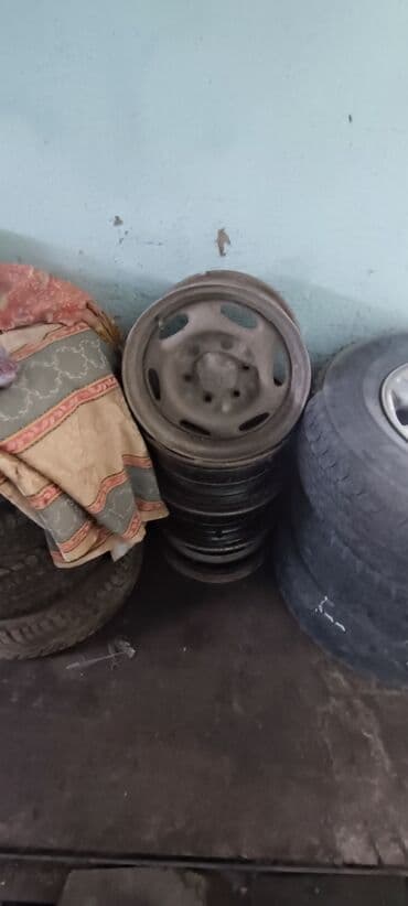 Железные Диски R 15 Комплект, отверстий - 6, Б/у at lalafo.kg Железные Диски R 15 Комплект, отверстий - 6, Б/у