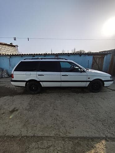 Volkswagen Passat Variant: 1994 г., 1.8 л, Механика, Бензин, Универсал at lalafo.kg Volkswagen Passat Variant: 1994 г., 1.8 л, Механика, Бензин, Универсал
