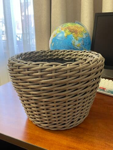 Горшки 8 литров
В наличии 3шт
Цена за шт at lalafo.kg Горшки 8 литров
В наличии 3шт
Цена за шт