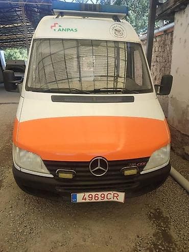 Легкий грузовик, Mercedes-Benz, Стандарт, До 1 т, Б/у at lalafo.kg Легкий грузовик, Mercedes-Benz, Стандарт, До 1 т, Б/у