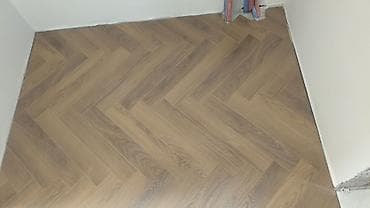 Укладка пола, Монтаж напольных плинтусов, Стяжка пола | Ковролин, Ламинат, Паркет Больше 6 лет опыта at lalafo.kg — 4 Укладка пола, Монтаж напольных плинтусов, Стяжка пола | Ковролин, Ламинат, Паркет Больше 6 лет опыта — 4