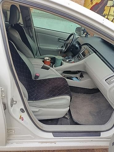 Автокосметика: Орундуктар комплектиси, Булгаары, Toyota Оригинал, Жапония lalafo.kg да — 4 Автокосметика: Орундуктар комплектиси, Булгаары, Toyota Оригинал, Жапония — 4