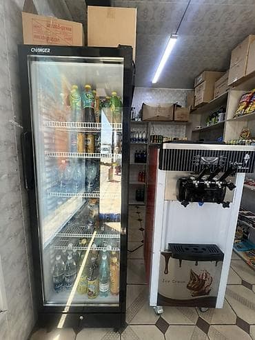 Промышленный витринный холодильник CHANGER с прозрачной дверью - at lalafo.kg Промышленный витринный холодильник CHANGER с прозрачной дверью -