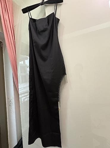 Вечернее платье, S at lalafo.kg Вечернее платье, S