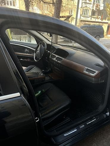 BMW 7 series: 2008 г., 3 л, Автомат, Бензин, Седан at lalafo.kg BMW 7 series: 2008 г., 3 л, Автомат, Бензин, Седан
