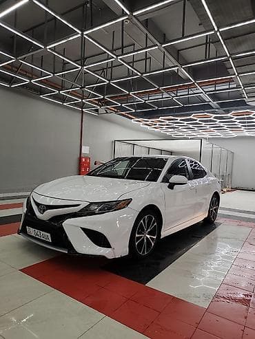 Toyota Camry: 2020 г., 2.5 л, Автомат, Бензин, Седан at lalafo.kg Toyota Camry: 2020 г., 2.5 л, Автомат, Бензин, Седан