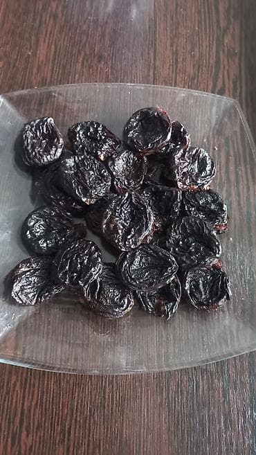 Чернослив без косточки, домашней сушки - Сорт: слива тёмная, сушёная at lalafo.kg Чернослив без косточки, домашней сушки - Сорт: слива тёмная, сушёная