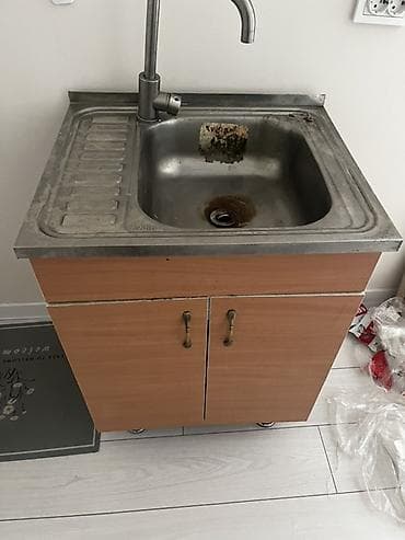 Ашкана үчүн тумбалар: Ашкана үчүн тумба, Колдонулган, Жуугучу менен, Полго орнотулма, Өзү алып кетүү, түсү - Күрөң lalafo.kg да — 1 Ашкана үчүн тумбалар: Ашкана үчүн тумба, Колдонулган, Жуугучу менен, Полго орнотулма, Өзү алып кетүү, түсү - Күрөң — 1