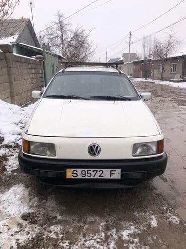 Volkswagen Passat Variant: 1988 г., 1.8 л, Механика, Бензин, Универсал at lalafo.kg Volkswagen Passat Variant: 1988 г., 1.8 л, Механика, Бензин, Универсал