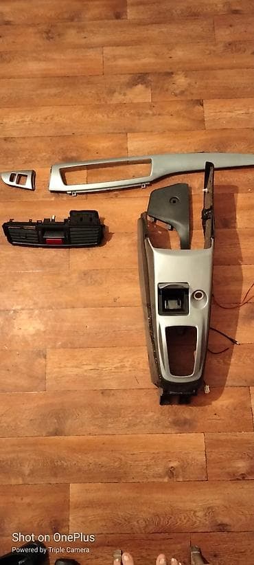 Подстаканники для авто: Запчасти на Mitsubishi lancer evolution 2006г. Накладка 1300с .Торпеда at lalafo.kg — 3 Подстаканники для авто: Запчасти на Mitsubishi lancer evolution 2006г. Накладка 1300с .Торпеда — 3