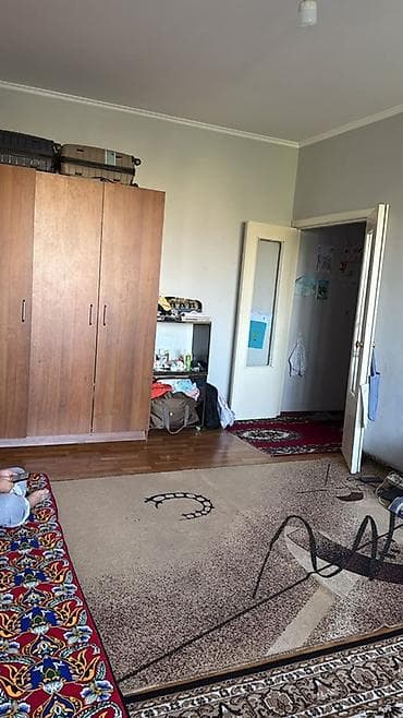 1 комната, 35 м², Мега Комфорт ТЦ Индивидуалка, 6 этаж, Старый ремонт at lalafo.kg 1 комната, 35 м², Мега Комфорт ТЦ Индивидуалка, 6 этаж, Старый ремонт