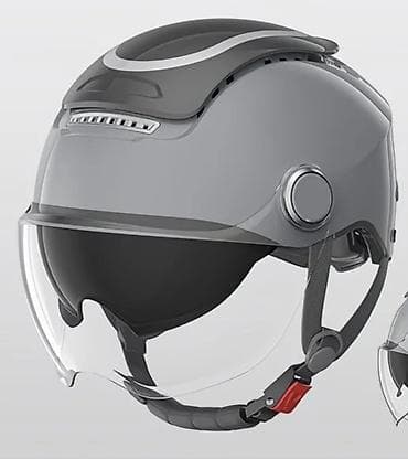 Продаю шлем Размер 54-62см Новый, с двумя визерами( прозрачный и at lalafo.kg Продаю шлем Размер 54-62см Новый, с двумя визерами( прозрачный и