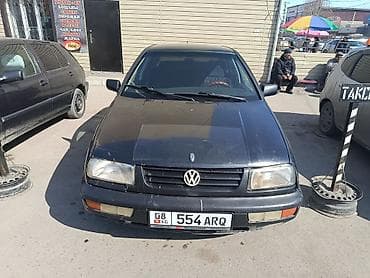 Volkswagen Vento: 1994 г., 1.8 л, Механика, Бензин, Седан at lalafo.kg Volkswagen Vento: 1994 г., 1.8 л, Механика, Бензин, Седан