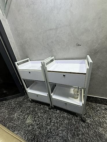 Комплект мебели для салона/кабинета: - Косметологическая кушетка lalafo.kg да Комплект мебели для салона/кабинета: - Косметологическая кушетка