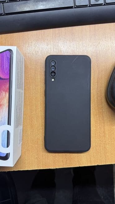 Samsung Galaxy A50, 64 ГБ, цвет - Черный, 2 SIM at lalafo.kg Samsung Galaxy A50, 64 ГБ, цвет - Черный, 2 SIM