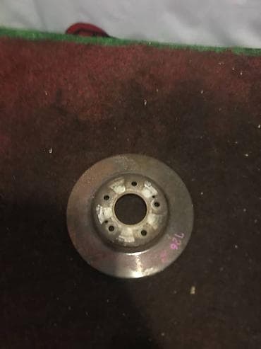 Тормозной диск Mitsubishi Chariot N84 2 2002 перед. (б/у) at lalafo.kg Тормозной диск Mitsubishi Chariot N84 2 2002 перед. (б/у)