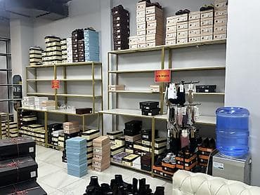 Продаются торговые стеллажи премиум качества. Металлический каркас at lalafo.kg Продаются торговые стеллажи премиум качества. Металлический каркас