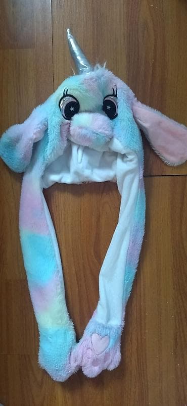 Шапка единорогна 3-6 летс подвижными ушками at lalafo.kg Шапка единорогна 3-6 летс подвижными ушками