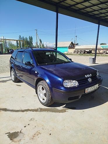 Volkswagen Golf: 2004 г., 1.6 л, Механика, Бензин, Универсал at lalafo.kg Volkswagen Golf: 2004 г., 1.6 л, Механика, Бензин, Универсал