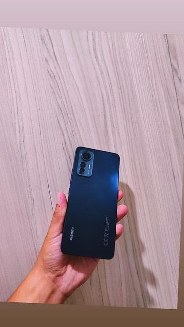 Xiaomi, 12 Pro, Б/у, 128 ГБ, цвет - Серый, 1 SIM, 2 SIM at lalafo.kg Xiaomi, 12 Pro, Б/у, 128 ГБ, цвет - Серый, 1 SIM, 2 SIM