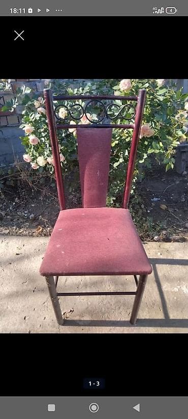 Стул для кухни, Б/у, Железо, цвет - Красный at lalafo.kg Стул для кухни, Б/у, Железо, цвет - Красный