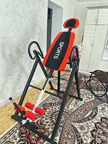 Инверсионный стол SPORTS для домашних тренировок и разгрузки спины at lalafo.kg Инверсионный стол SPORTS для домашних тренировок и разгрузки спины