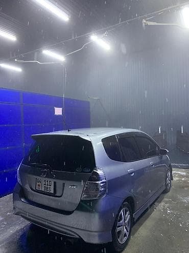 Honda Fit: 2005 г., 1.5 л, Вариатор, Бензин, Хэтчбэк at lalafo.kg — 5 Honda Fit: 2005 г., 1.5 л, Вариатор, Бензин, Хэтчбэк — 5