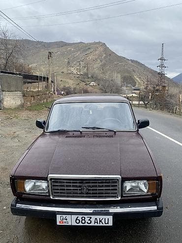 ВАЗ (ЛАДА) 2107: 2007 г., Механика, Бензин, Седан at lalafo.kg ВАЗ (ЛАДА) 2107: 2007 г., Механика, Бензин, Седан