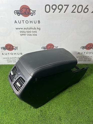 Подлокотник Hyundai Sonata LF 2.0 LPG 2017 (б/у) at lalafo.kg Подлокотник Hyundai Sonata LF 2.0 LPG 2017 (б/у)