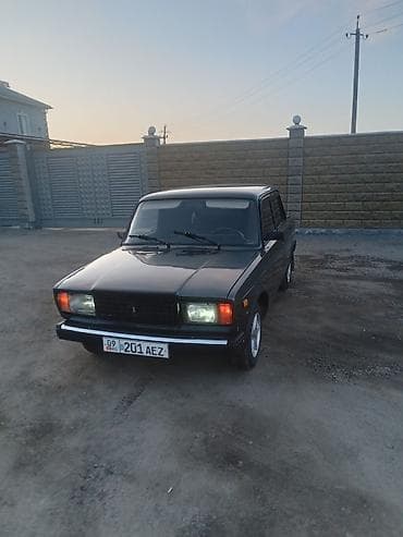 ВАЗ (ЛАДА) 2107: 2010 г., Механика, Бензин, Седан at lalafo.kg ВАЗ (ЛАДА) 2107: 2010 г., Механика, Бензин, Седан