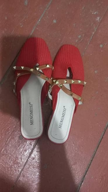 Босоножки, 39, AIMEINI, Б/у, цвет - Красный, Платная доставка at lalafo.kg Босоножки, 39, AIMEINI, Б/у, цвет - Красный, Платная доставка