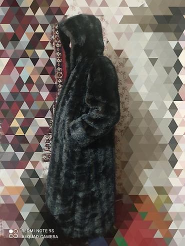 Шуба длинная с капюшоном, продаю, размер оверсайз, мех искусственный lalafo.kg да — 1 Шуба длинная с капюшоном, продаю, размер оверсайз, мех искусственный — 1