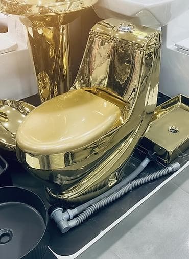 Унитаз Напольный, Новый, Материал: Фарфор at lalafo.kg Унитаз Напольный, Новый, Материал: Фарфор