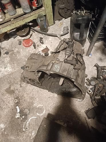 Коробка передач Механика Nissan 1999 г., Б/у, Оригинал, Япония at lalafo.kg Коробка передач Механика Nissan 1999 г., Б/у, Оригинал, Япония