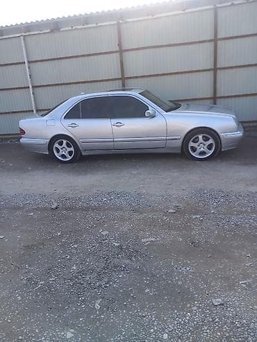 Mercedes-Benz E-Class: 2001 г., Седан at lalafo.kg Mercedes-Benz E-Class: 2001 г., Седан