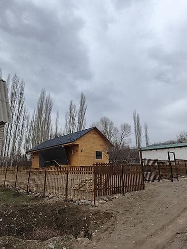 🔥 СРОЧНАЯ ПРОДАЖА! 🔥 Очень тёплый 3-комнатный деревянный дом из сосны! at lalafo.kg 🔥 СРОЧНАЯ ПРОДАЖА! 🔥 Очень тёплый 3-комнатный деревянный дом из сосны!